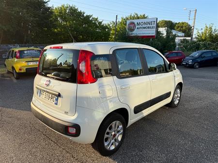 FIAT FIAT PANDA 1.2ie 69CH LOUNGE avec 12000kms