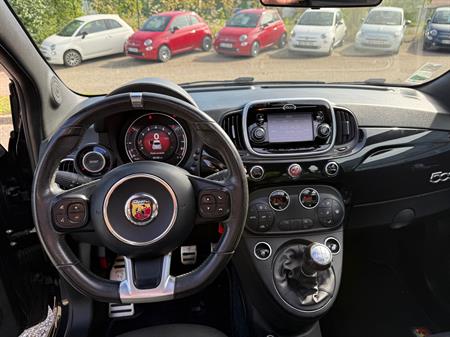 ABARTH ABARTH 500 1.4 16V T-JET 145ch 595 Toit ouvrant