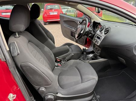 ALFA ROMEO ALFA ROMEO MITO 1.4ie 105ch S/S DISTINCTIVE