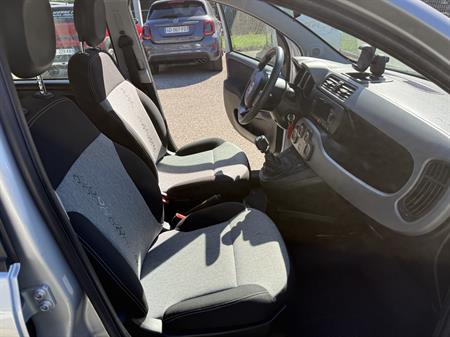 FIAT FIAT PANDA 1.2ie 69CH LOUNGE 
